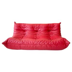 Canapé Togo 3 Places en cuir rouge Ligne Roset